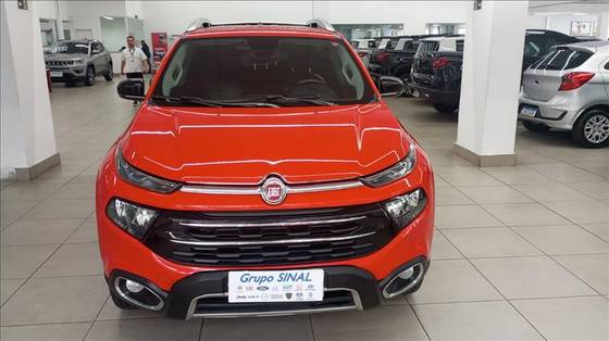 FIAT TORO 2.0 16V TURBO DIESEL VOLCANO 4WD AT9